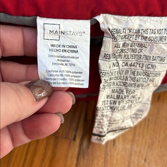 Red and gray queen bedding - Picture 2 of 11